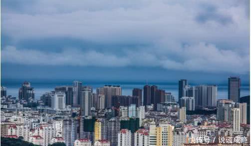 中国最干净的海滨城市!不光有大量海产品,还有很多漂亮的姑娘!