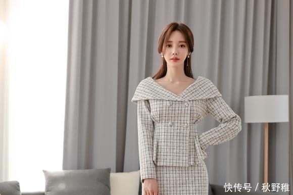  朦胧：孙允珠：灰调朦胧网格燕尾职业西装裙写真