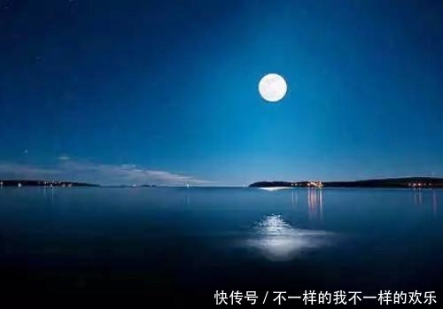  【诗词】七首西江月：多少繁花终似水，曾经锦瑟又如烟
