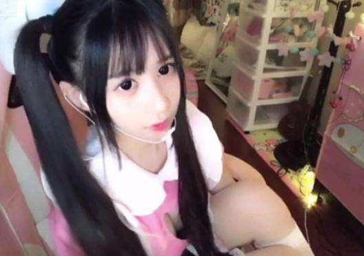 蔡萝莉的素颜照让人失望，杨清柠闺蜜顾茜茜，对不起，打扰了！