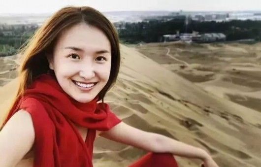 重庆姑娘化妆术惊呆网友，模仿蒙娜丽莎、C罗等全都惟妙惟肖