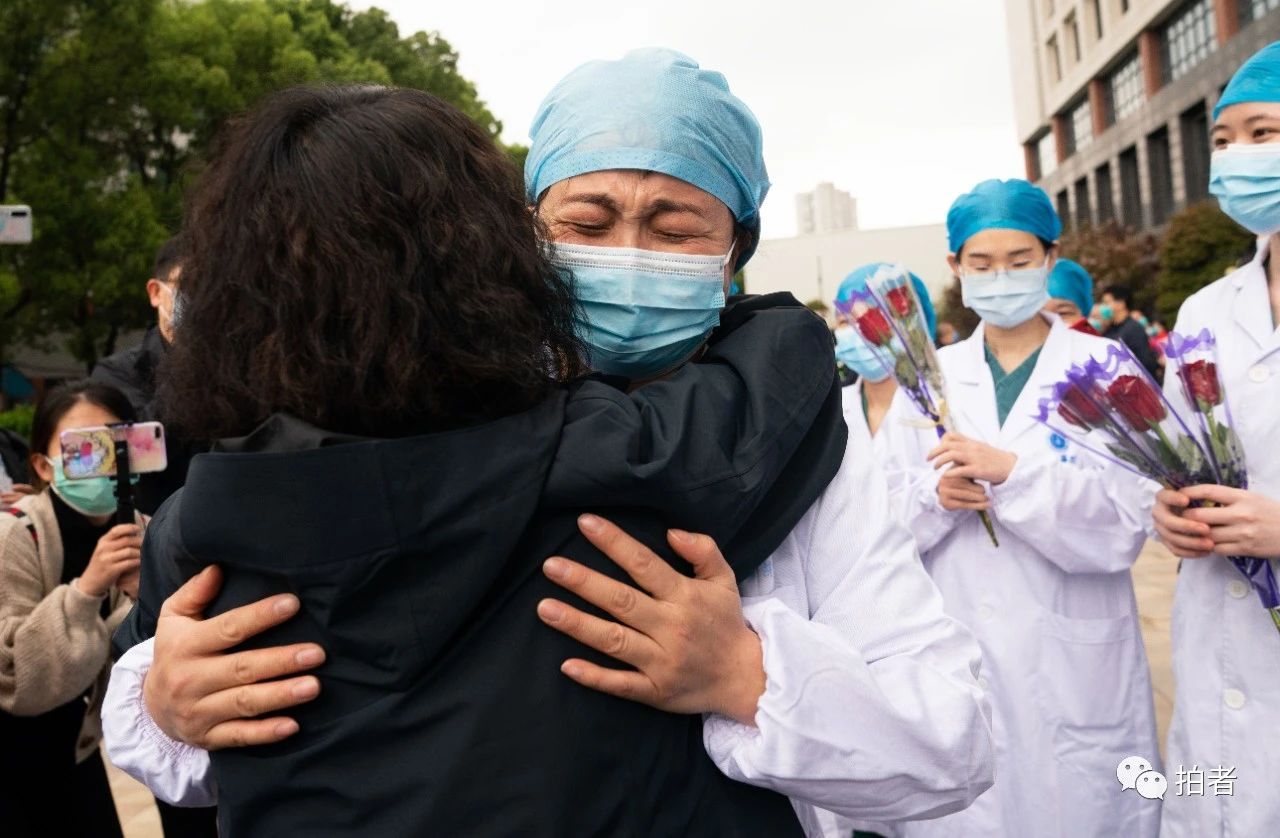  【摄影记者】一位摄影记者的65天武汉记忆：7万张照片，读懂这座城