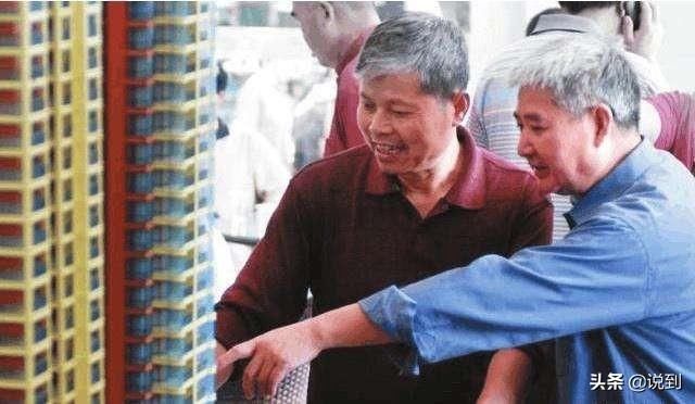 农村年轻人进城买房，这几年尤为严重，专家也不明白到底是怎么了