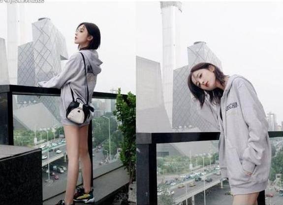 古力娜扎又搞事情！全身只穿一件灰色卫衣，网友：看到腿后沉默了