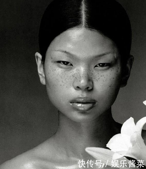 中国第一丑模的逆袭--拍电影创立品牌,嫁法国老