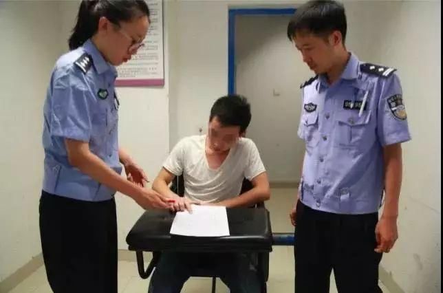 【骗局】火车站加个微信交朋友?不是表白套路，真相是...