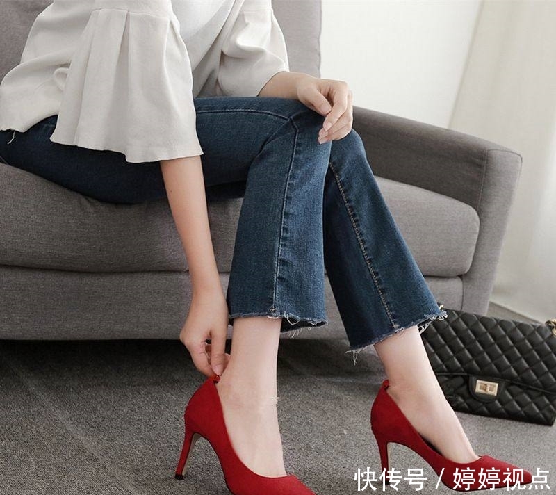  「女人味」性感尖头让你行走无忧，一双高跟鞋散发女人味