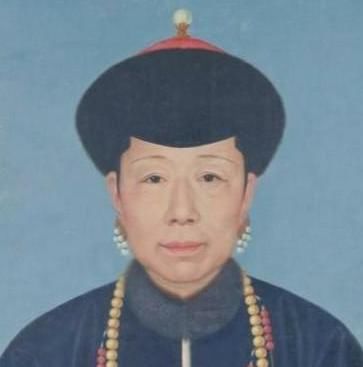  『正式名分』清代的福晋、侧福晋、庶福晋各自是啥？有哪些权利和工资待遇？