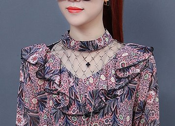 别再穿普通打底衫，太土了!现流行这样的雪纺衫，怎么穿怎么美