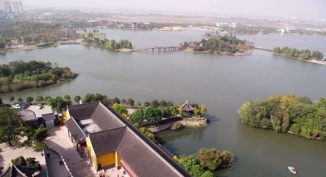 江苏“胆子最大”的城市，直接“叫板”省会城市，苏州都自叹不如