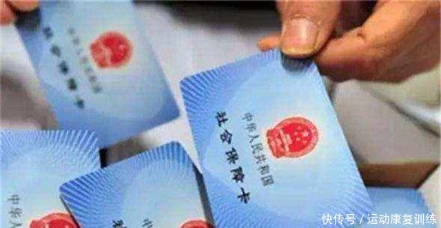 今年可以退休，社保交满了15年，但医保没交满25年，该怎么办