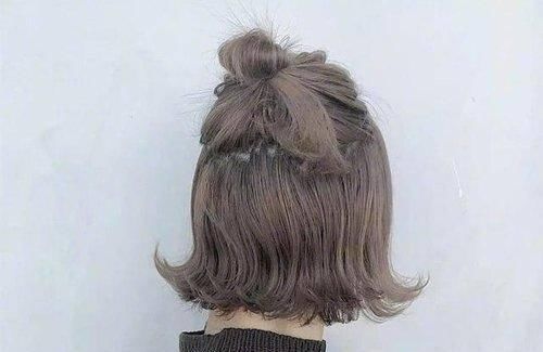  「短发」扎短发的妹纸从额头美到后脑勺，这么多种短发扎法总有你会用的