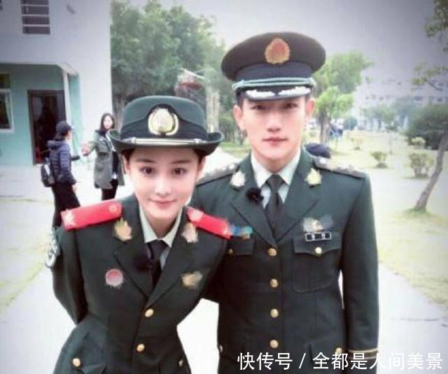 时尚范｜时尚新娘张馨予大婚，才发现原来军婚照这么美！