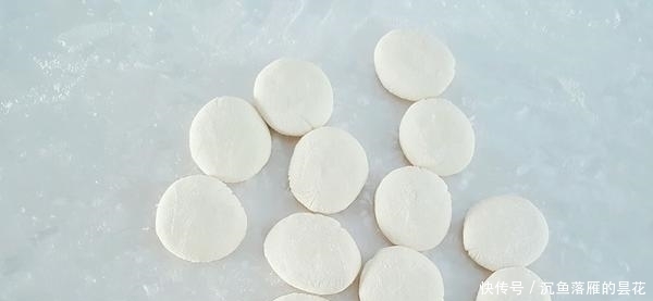  『健体』这个馅的饺子最好吃，可惜很多人都没吃过，常吃健体益智，降三高