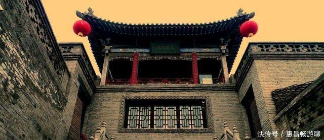 我国最大的私人民宅，比故宫大十万平方千米，现在已对游客开放！