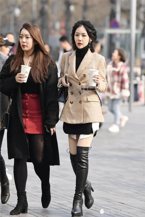  『气质』春天穿上她，修身显瘦还衬托出气质，更有着保暖的效果