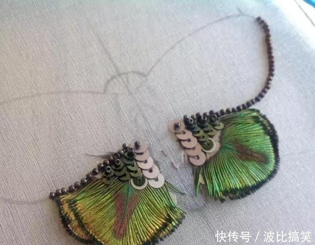 【珠绣胸针】你离小仙女只差一件闪闪的配饰,DIY手工珠绣饰品,附教程