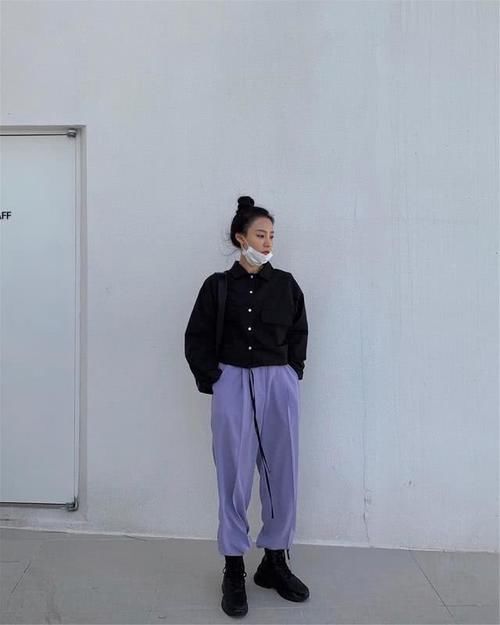  「不想」春夏不想穿裙子？试试这3款时髦裤装，显瘦又拉风，变身酷女孩