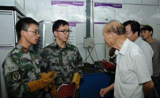  【国产航母】中国最强的焊工，没有他，中国高铁和国产航母无法