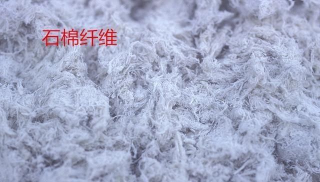  房子|农村还有人敢用石棉瓦做屋顶？看到它藏在里面，才知道危害