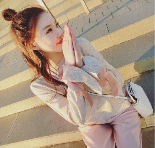 高跟鞋扔了吧!立秋特推:萝卜裤套装，视觉腿长2米，配小白极美