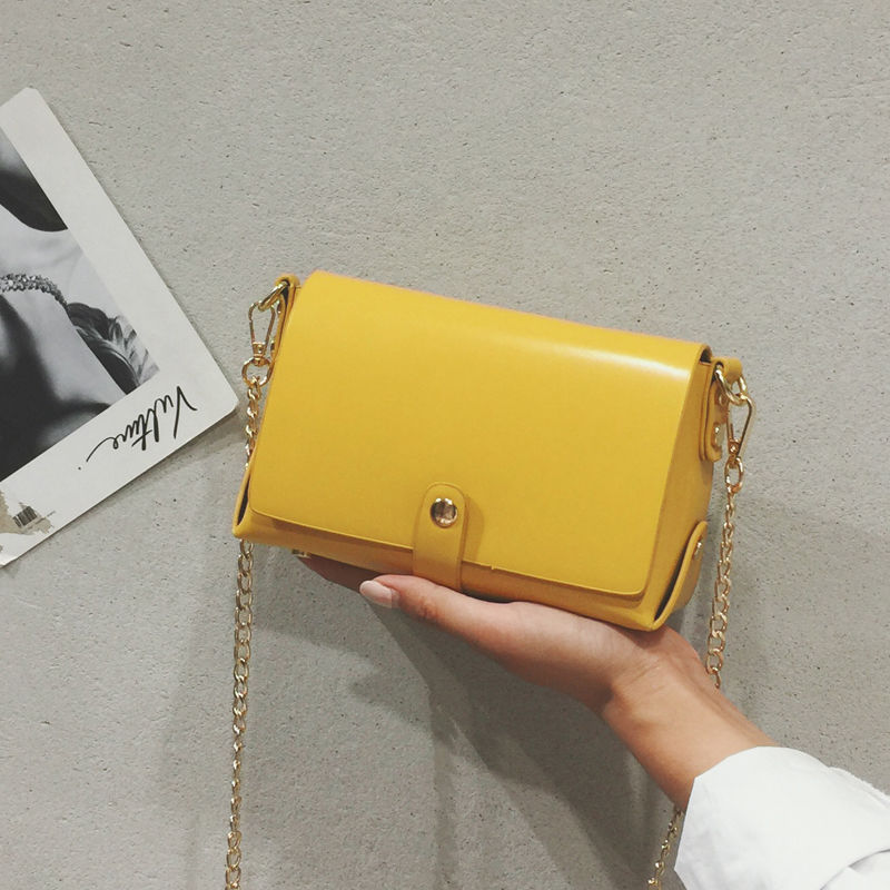 传统老气包包不要背了，秋季刚上新的女包，一年四季都能背