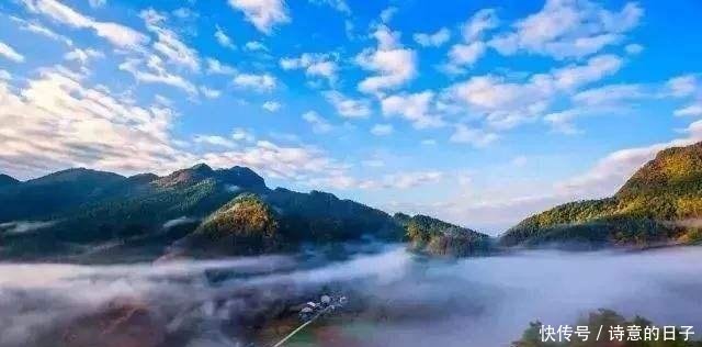 不靠长江，却因为三峡工程整个县城被淹，如今成漂亮的湖滨城市