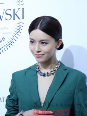 职业女性盘发参考 时尚优雅又大方