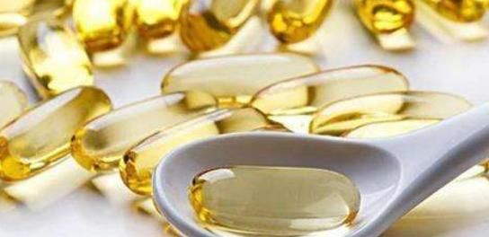  「衰老」皮肤不好容易显老，每天用它来擦脸，滋润保湿皮肤有弹性