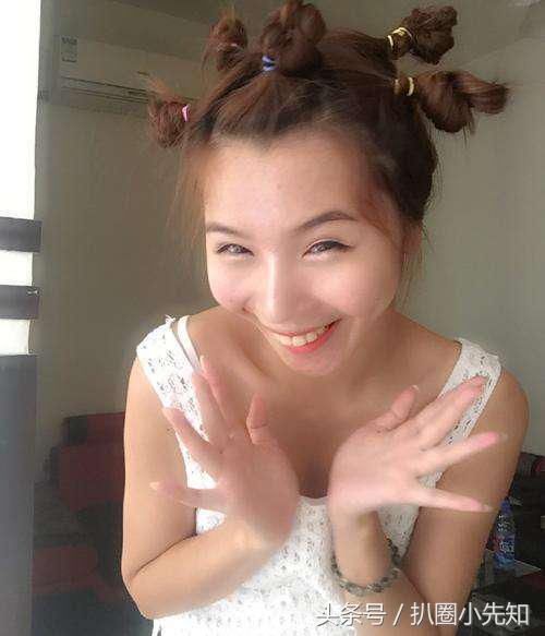 曾经被曝黑料，被骂卖假货，恋情不被祝福，如今公布新恋情一脸甜