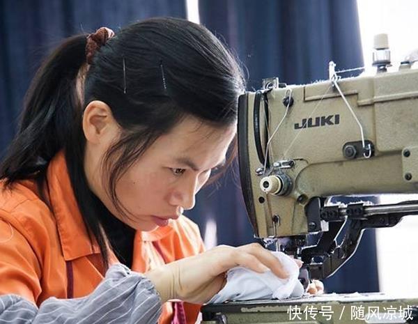  #设计#一百元衣服和一千元衣服有何差别？制衣厂员工偷偷告诉我，涨知识