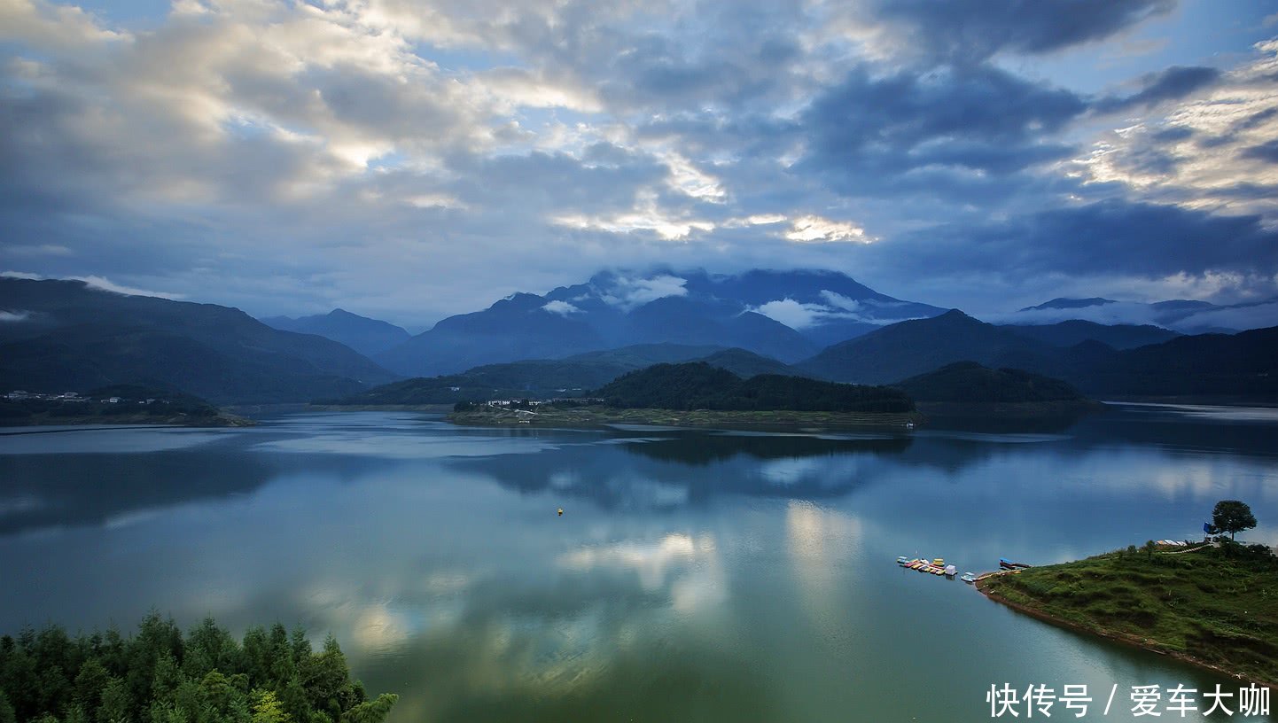 中国最神秘的两大景区:一个与百慕大同一纬度,一个曾发现野人!