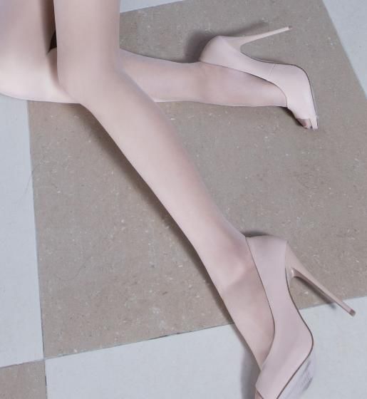 雅致细跟高跟尖头鞋，曼妙性感，让女性变得更加有气质