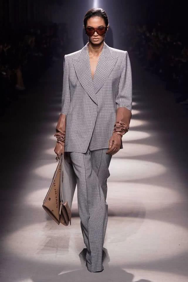  【Givenchy】堪比高定，再现法国极致优雅丨Givenchy 2020秋冬