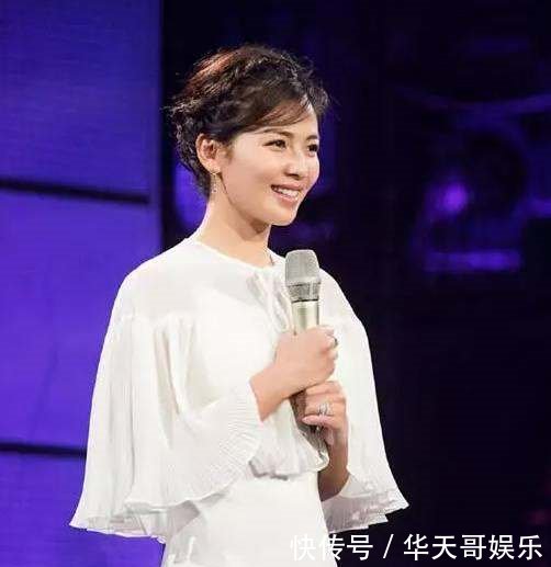 一直不明白刘涛为什么总是穿长裙, 直到看了这张图, 明白了!