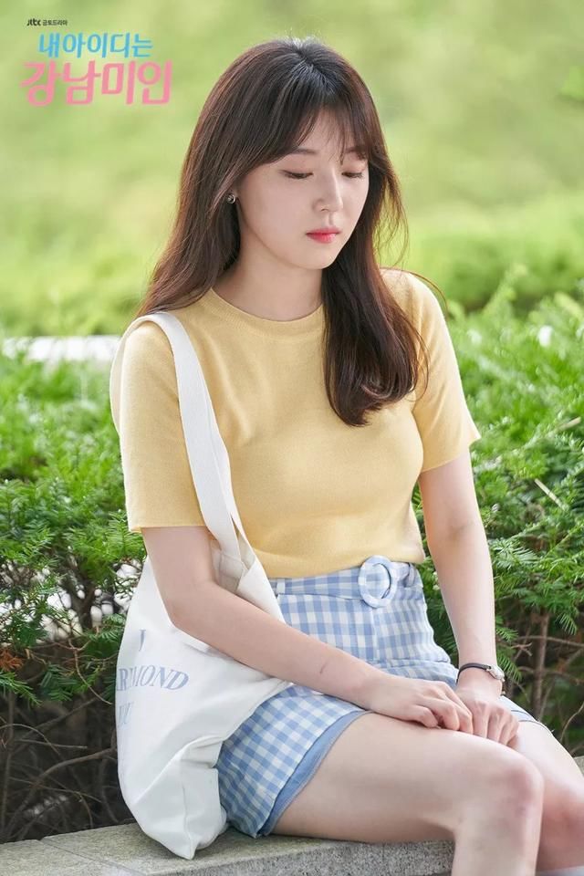 一边骂她一边偷学穿衣经《我的ID是江南美人》的女二让人又爱又恨