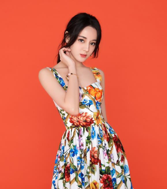  『少女』不是所有人穿碎花裙都是少女感, 穿错就是大妈感, 你穿对了吗