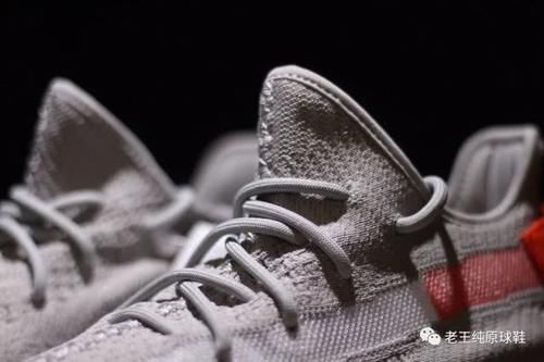  「实拍」纯原Yeezy350 V2欧洲限定“尾灯”实拍评测，最新地区限定配色