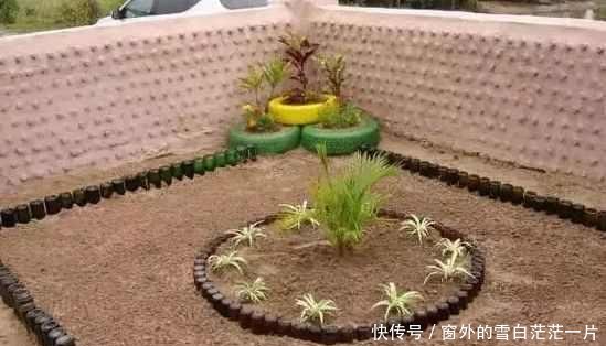 农村小伙用塑料瓶盖房子，人们都说他傻，结果却让人羡慕！