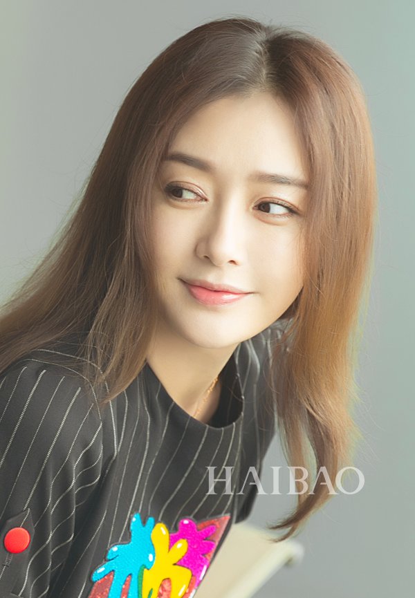 不信50款女星发型没你喜欢的!杨幂小辫超吸睛，＂璎珞＂吴谨言剪