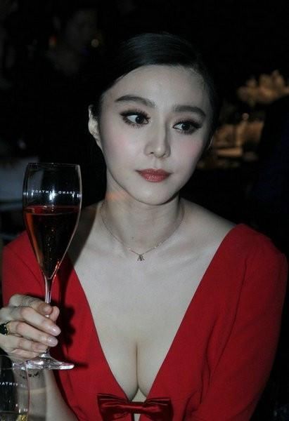 男人们幻想的女星都有谁？仅仅漂亮不够，还要丰满性感