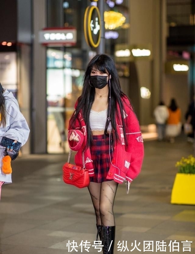  【针织】大家注意了！顺色搭配也能穿出层次感，文艺又秀气，妥妥的小仙女