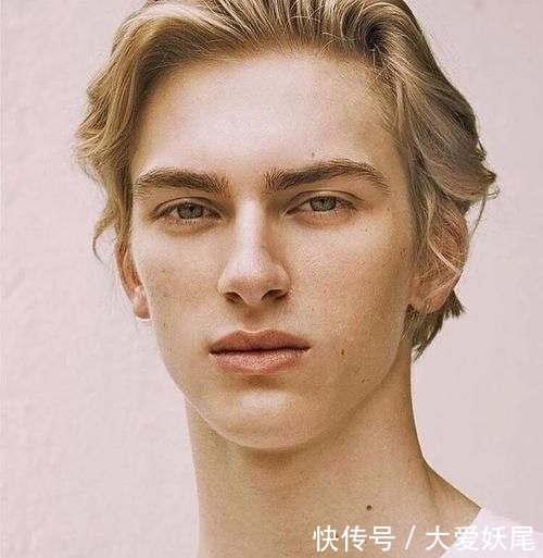  「时期」特殊时期请抓紧护肤稻草