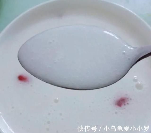  [最该]这东西，女人最该吃，淡化斑点，皮肤白皙，更有弹性