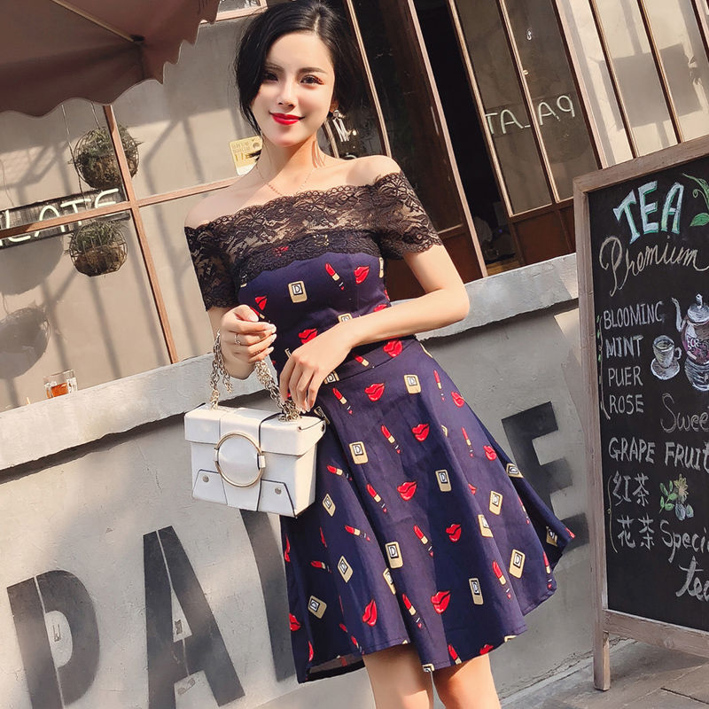 媳妇胆子太大了，这么“露”的连衣裙也敢穿出门，但确实性感迷人