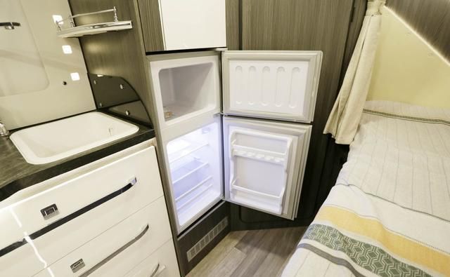 「额头」触手可及的高端品牌 铂驰梦想家小额头房车实拍