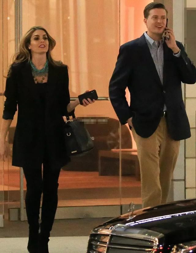 新书大爆黑料，两名“主要配角”出面辟谣，特朗普：真心感谢