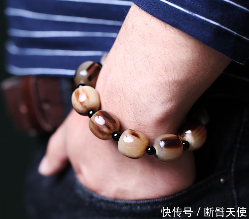 手玩核桃早淘汰了!文玩界兴起的新宠儿,你可