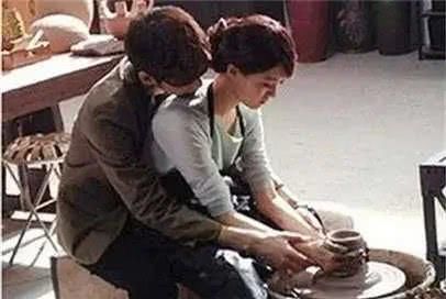 『之恋』张翰郑爽再演《蒲公英之恋》，配角全是一线明星，网友：导演破产了吗？