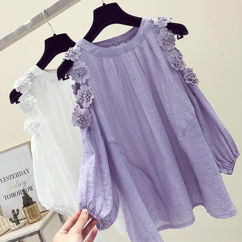 连衣裙已经烂大街，娃娃衫+短裤火的一塌糊涂，连背影都美翻了